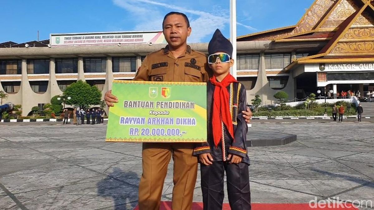 Rayyan Arkan Dikha, Bocah Penari Pacu Yang Mendunia Dinobatkan Jadi Duta Pariwisata Riau